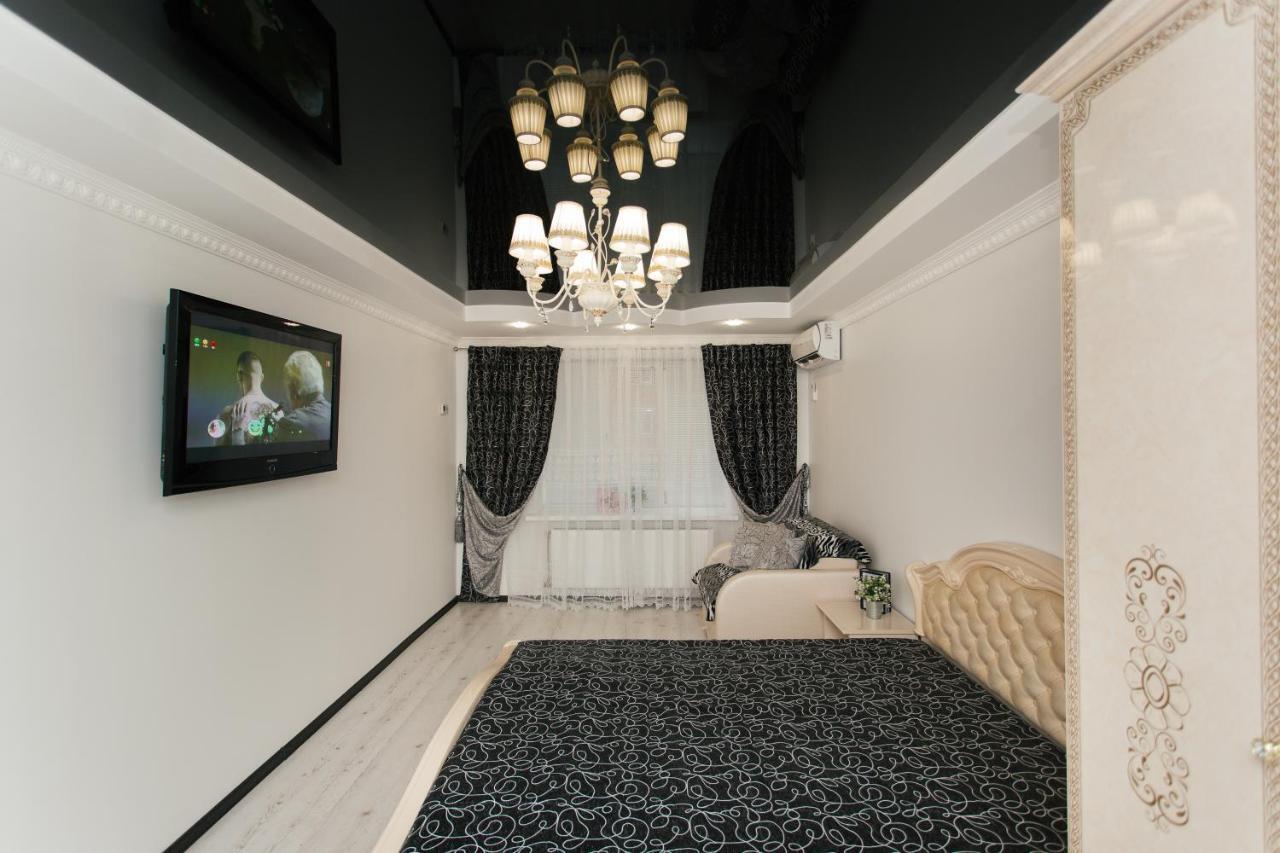 De Luxe Apartments Centr Illinskaya Sumy Luaran gambar