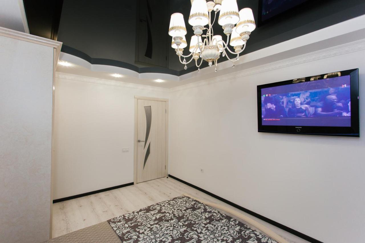 De Luxe Apartments Centr Illinskaya Sumy Luaran gambar