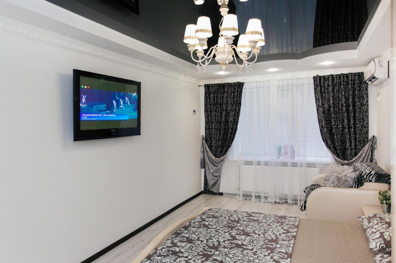 De Luxe Apartments Centr Illinskaya Sumy Luaran gambar