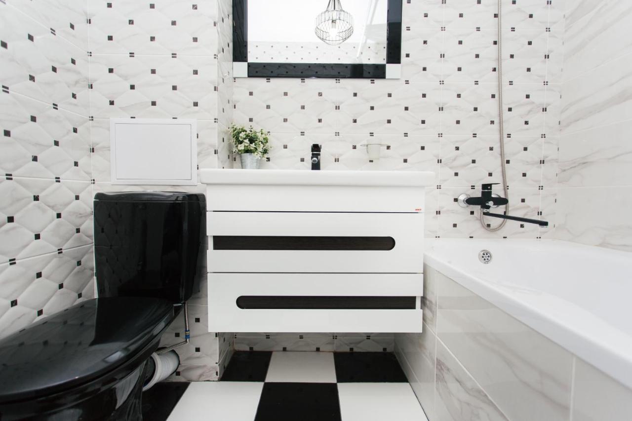 De Luxe Apartments Centr Illinskaya Sumy Luaran gambar