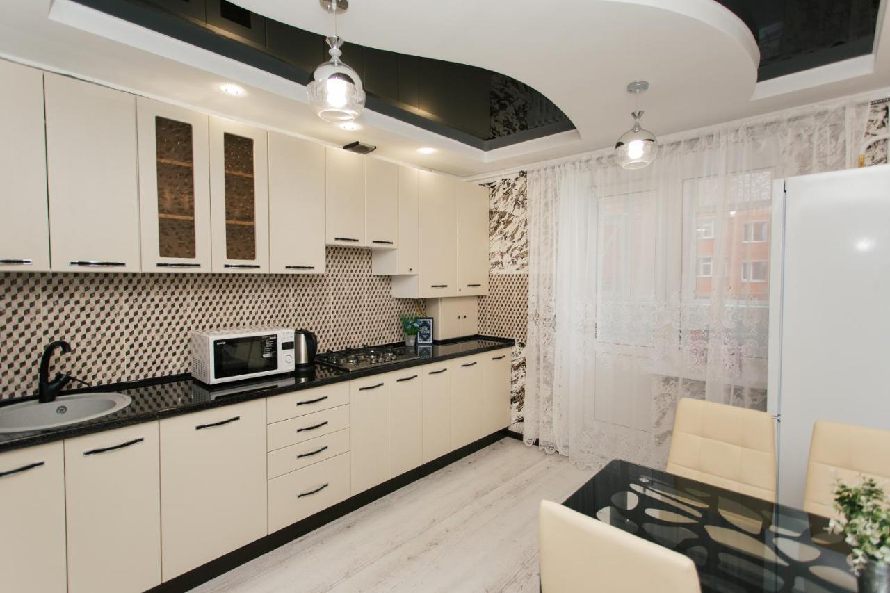 De Luxe Apartments Centr Illinskaya Sumy Luaran gambar