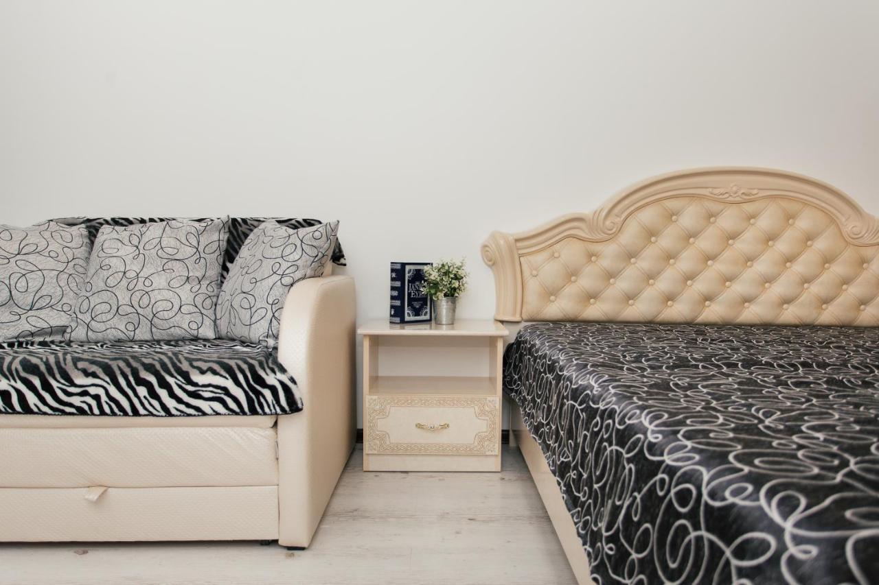 De Luxe Apartments Centr Illinskaya Sumy Luaran gambar
