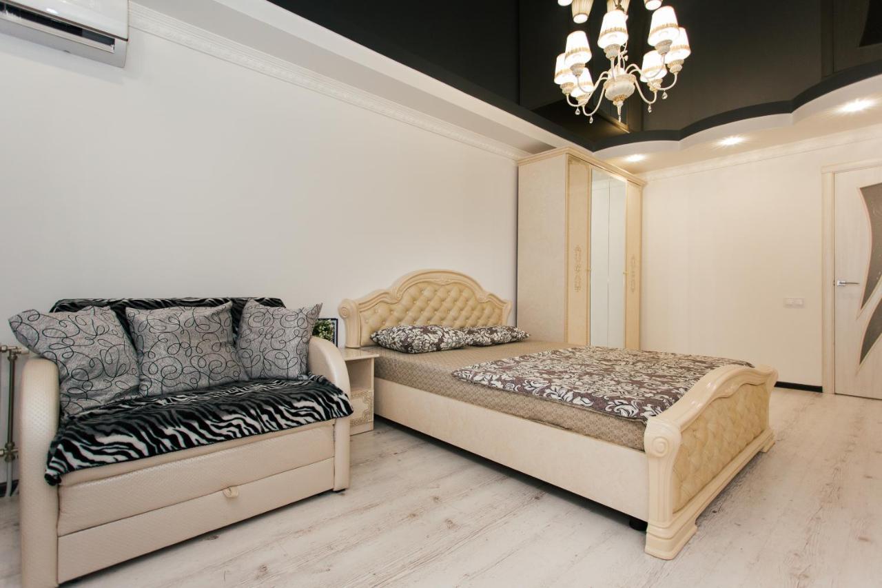 De Luxe Apartments Centr Illinskaya Sumy Luaran gambar